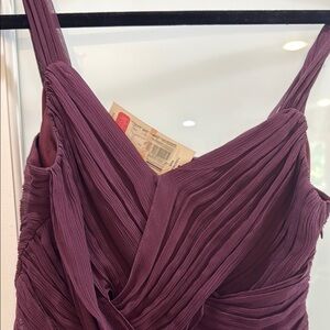 To the Max Maroon Sleeveless Sweetheart Midi Dress